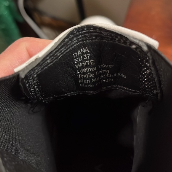 Enjoiya Dana White Leather Heeled Ankle Boots size 6.5 US 37 EUC - Picture 14 of 14